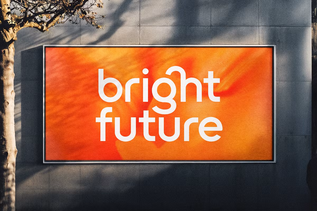 Ostra Centra font showcasing versatility in design