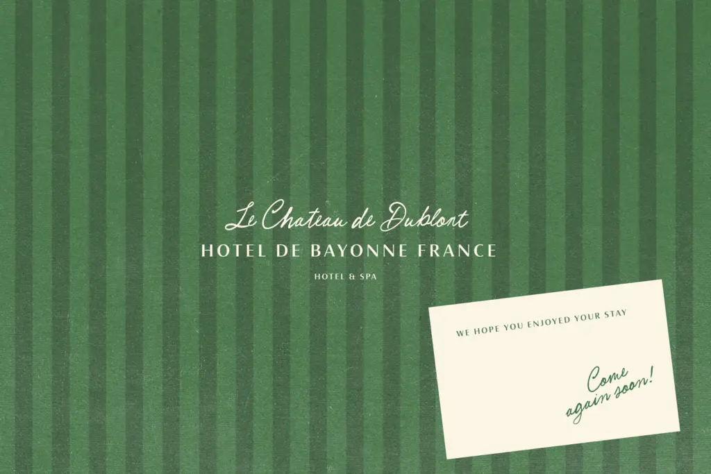 Postcards from Napoli Script specimen — Use cases