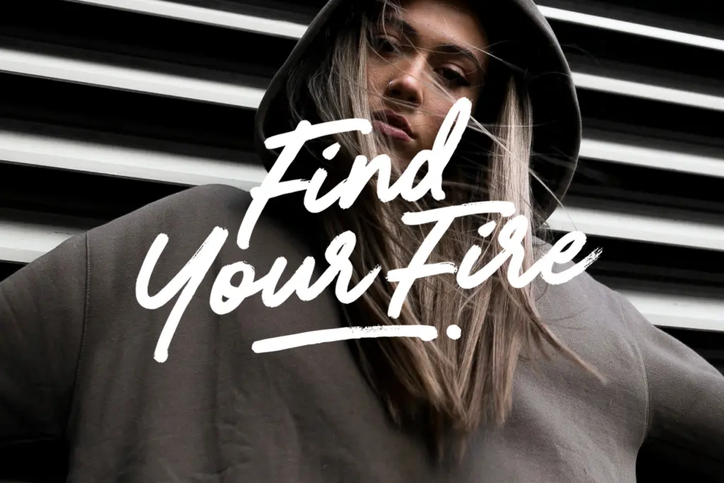 Primed Bold Brush Font specimen — Character set and features